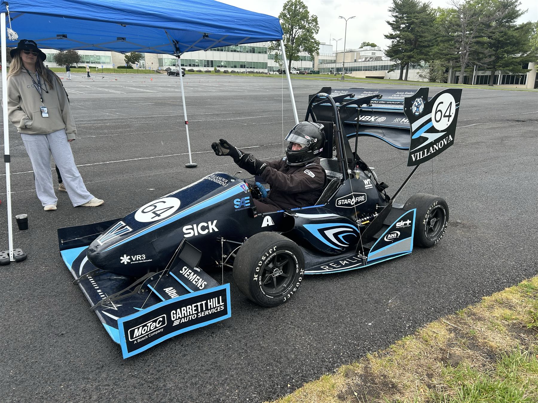 VU17 on track during a testing day after the build